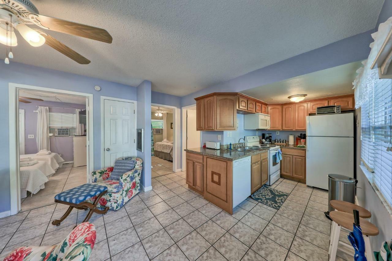 Beachtrail Lodging Clearwater Beach Exterior photo